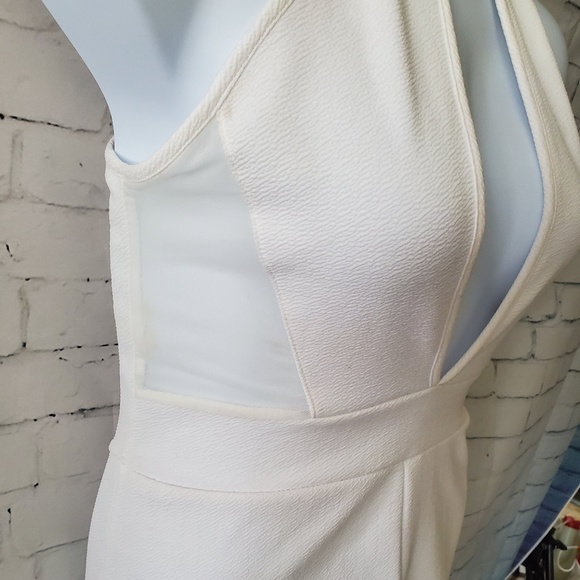 One piece Romper( shorts) - Picture 2 of 7